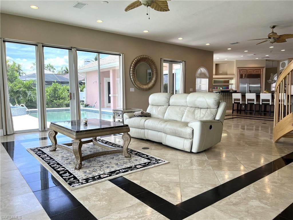 5460 Harborage DR, FORT MYERS FL 33908-31