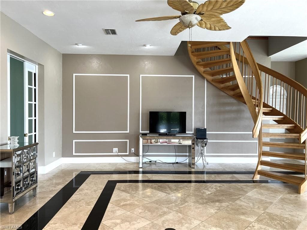 5460 Harborage DR, FORT MYERS FL 33908-27