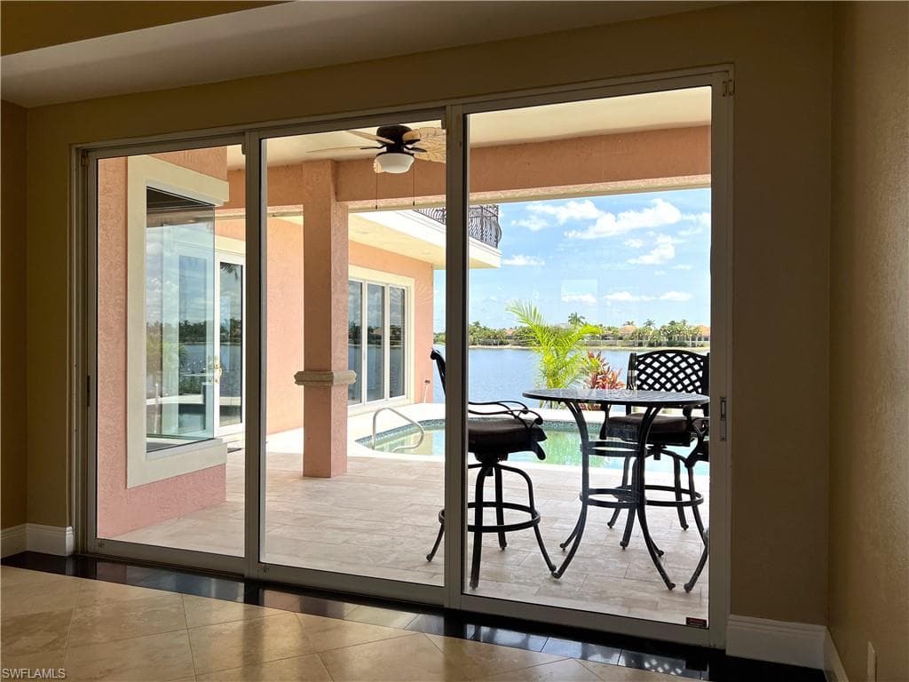 5460 Harborage DR, FORT MYERS FL 33908-19