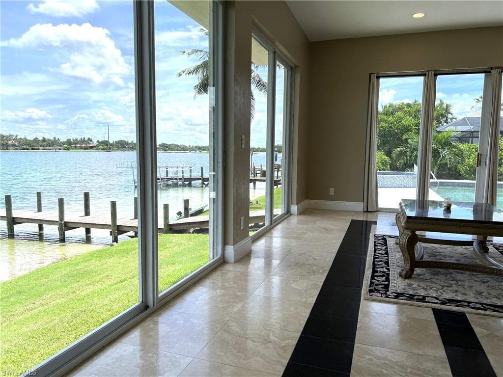 5460 Harborage DR, FORT MYERS FL 33908-32