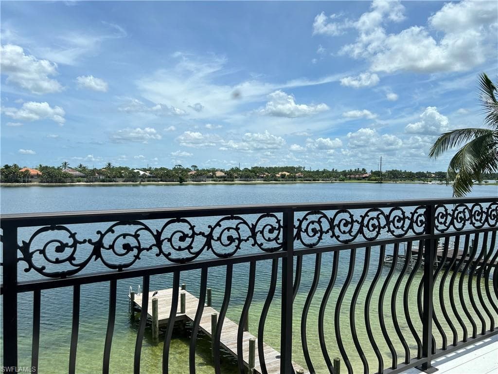 5460 Harborage DR, FORT MYERS FL 33908-39