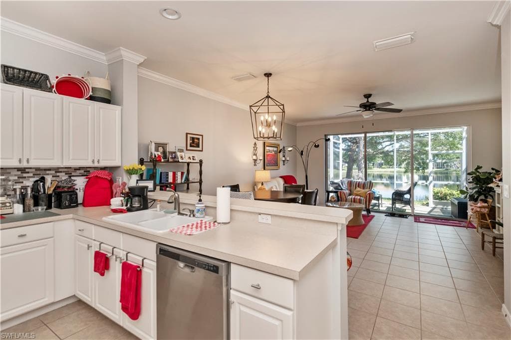 8431 Village Edge CIR # 3, FORT MYERS FL 33919-19
