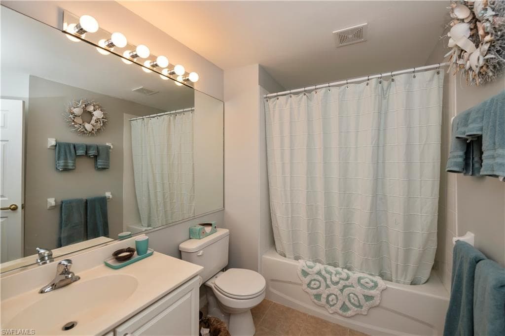 8431 Village Edge CIR # 3, FORT MYERS FL 33919-36