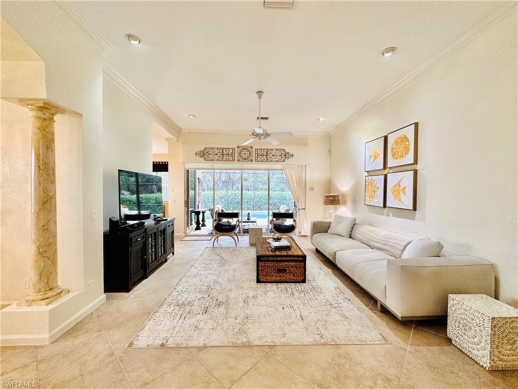 16152 Parque LN-5