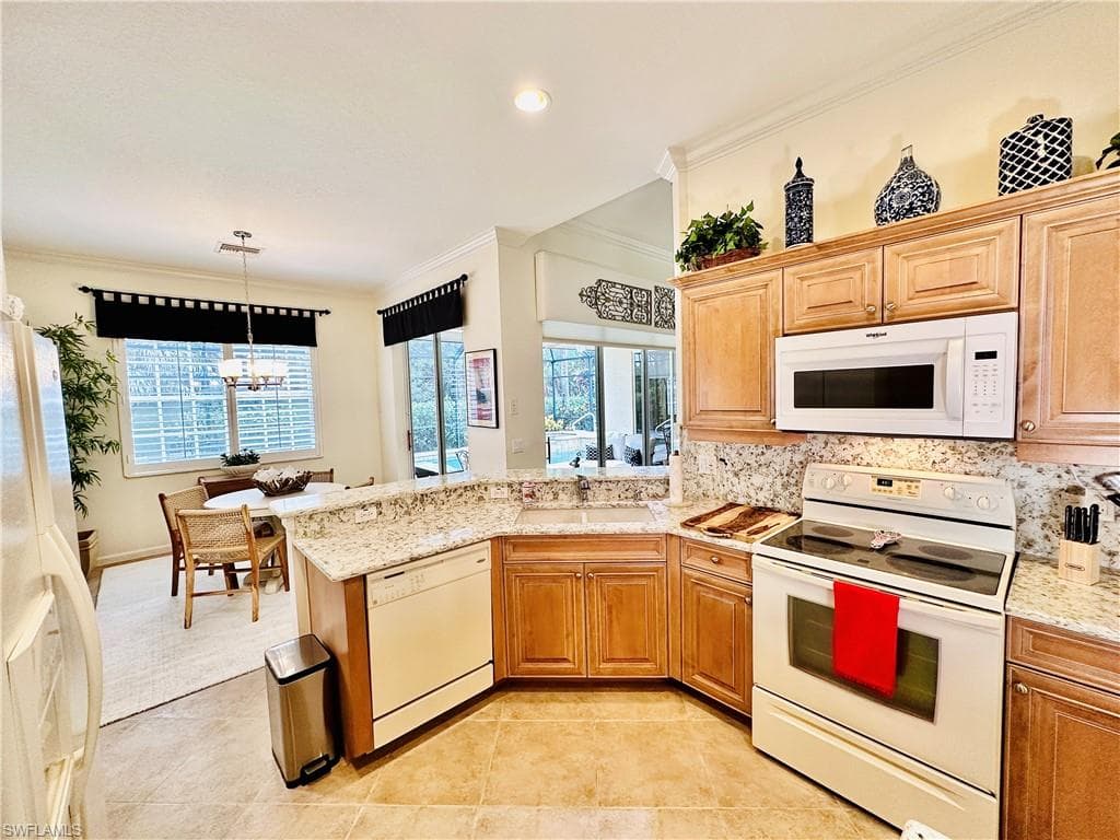 16152 Parque LN-9