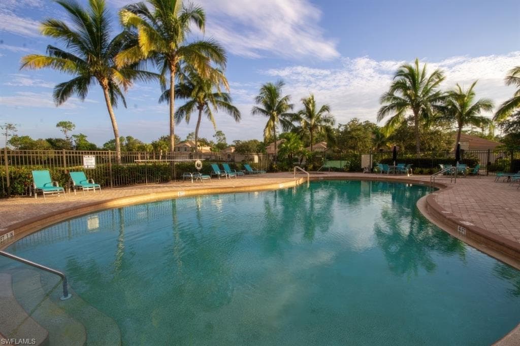 16152 Parque LN-39