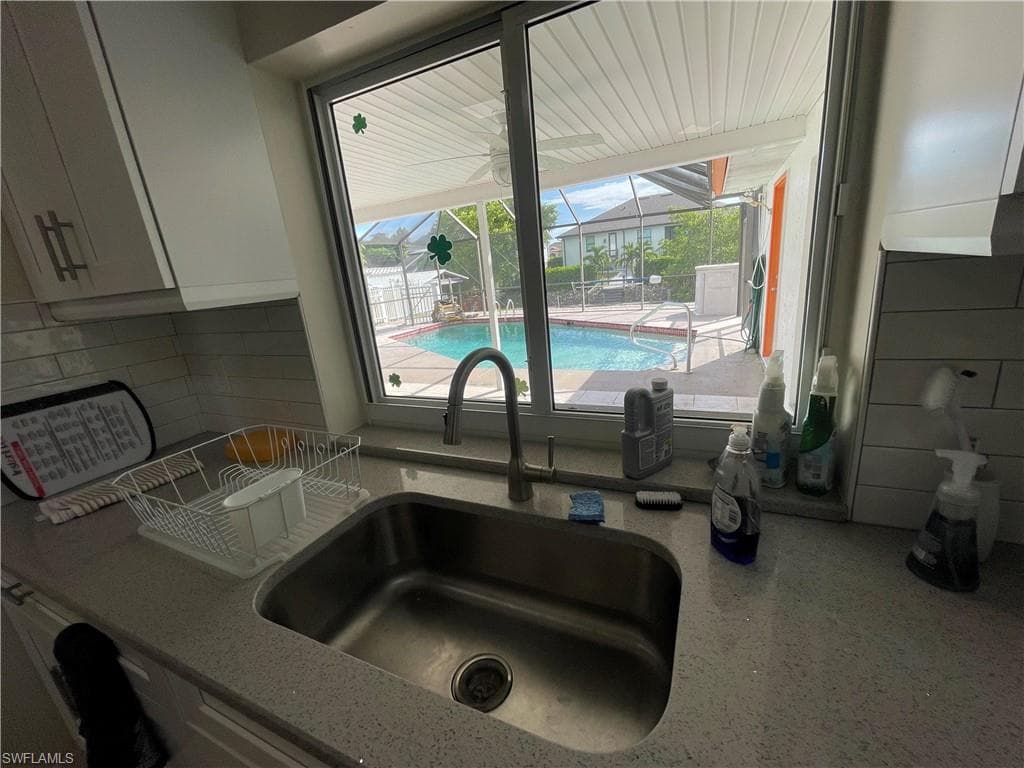 27286 High Seas LN, BONITA SPRINGS FL 34135-4