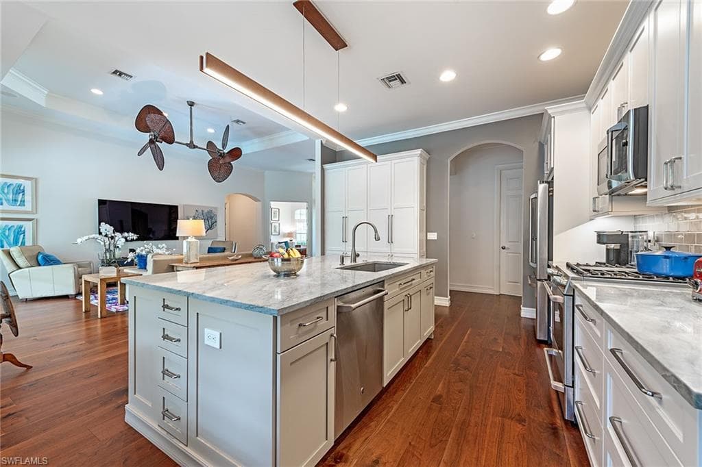 4980 Rustic Oaks CIR, NAPLES FL 34105-6