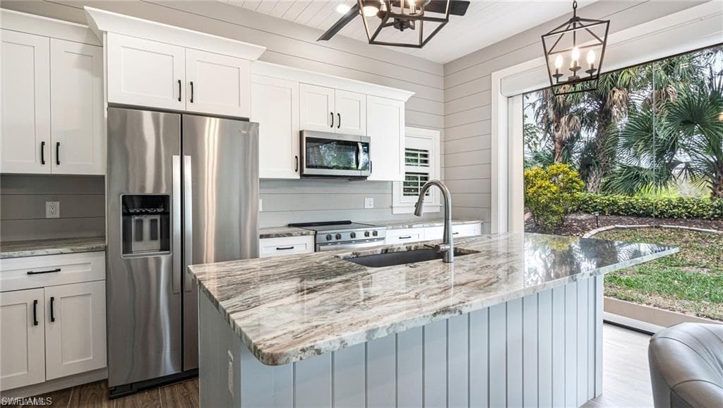 13666 Golden Palms CIR, FORT MYERS FL 33913-8