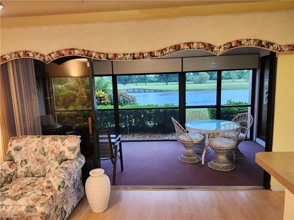 5885 Trailwinds DR 712-4