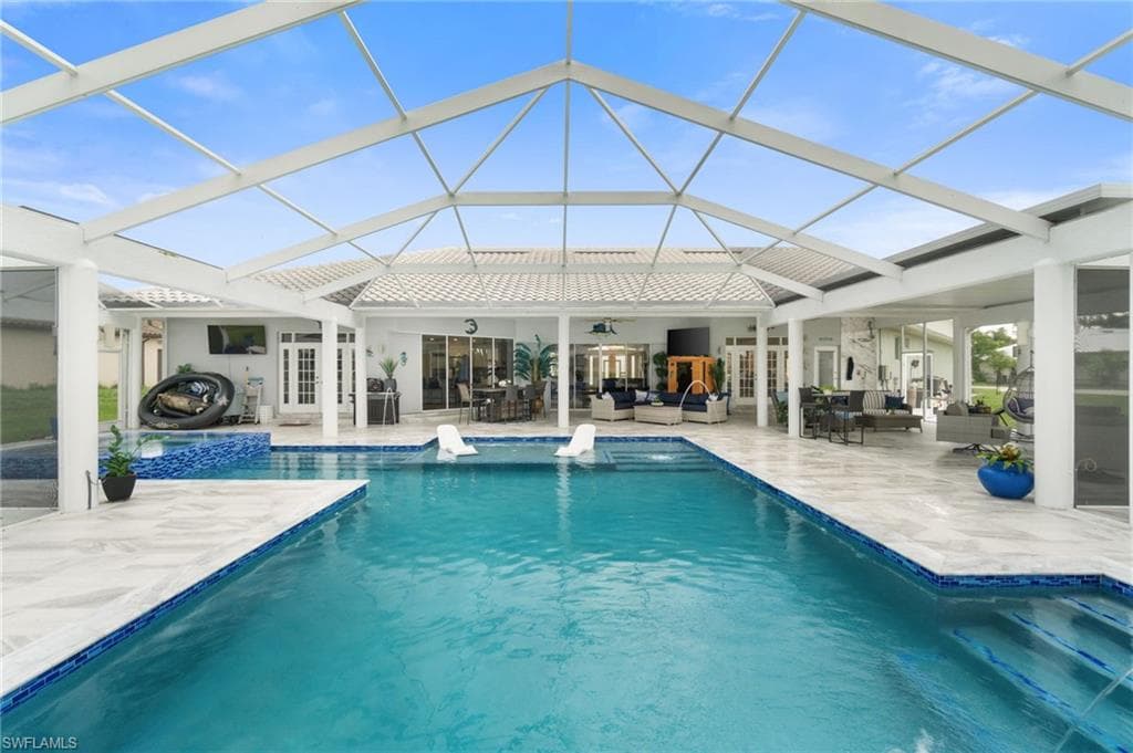 18683 Baseleg AVE, NORTH FORT MYERS FL 33917-47