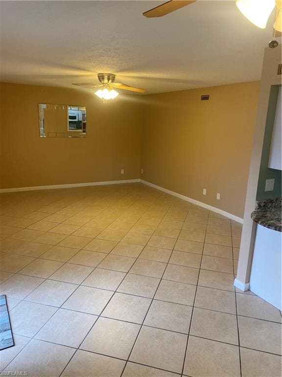 4629 Bayshore DR # J3, NAPLES FL 34112-3