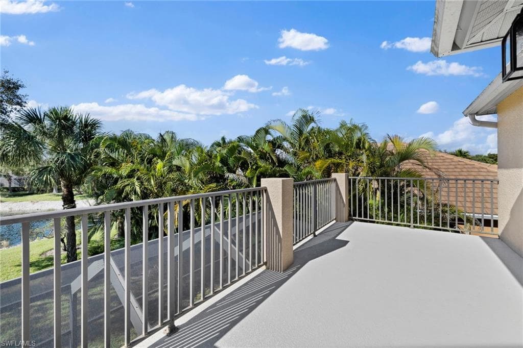 20010 Eagle Glen WAY, ESTERO FL 33928-29