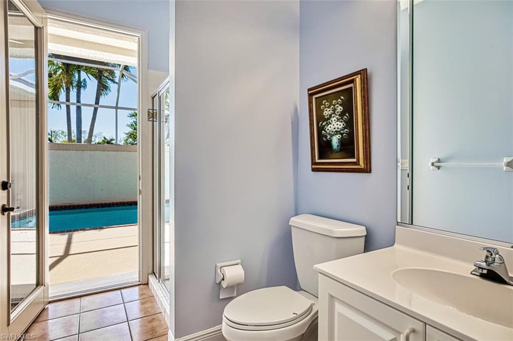 15100 Ports of Iona DR W-35