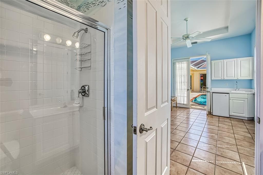 15100 Ports of Iona DR W-17