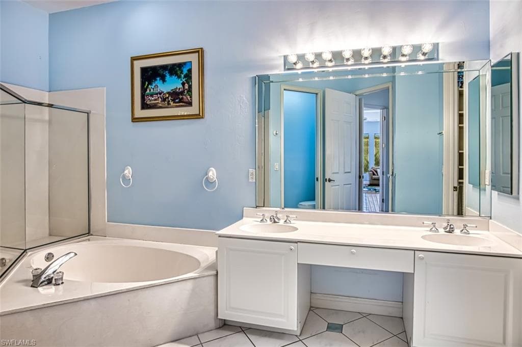 15100 Ports of Iona DR W-30