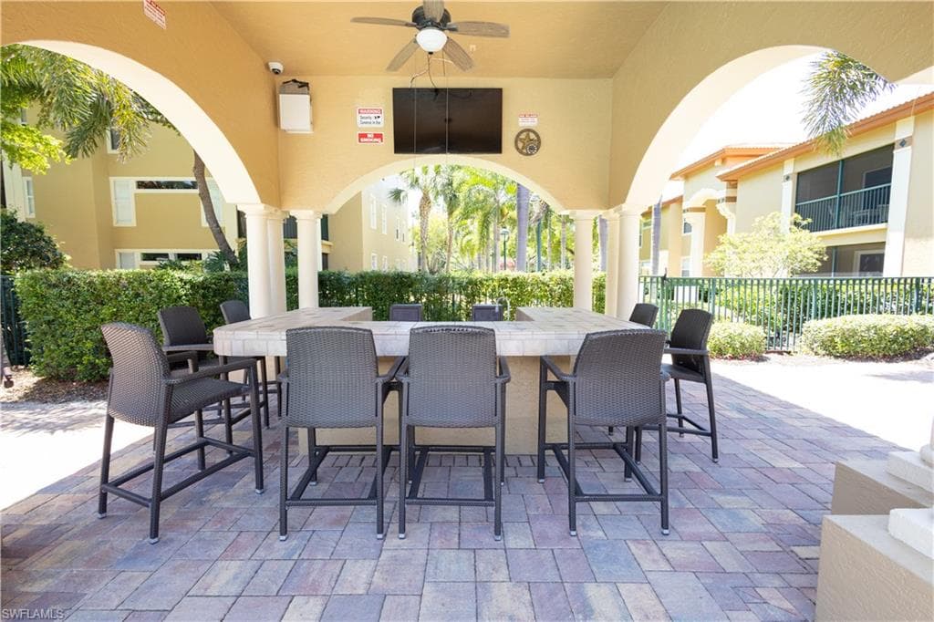 8930 Colonnades CT E # 612, BONITA SPRINGS FL 34135-26