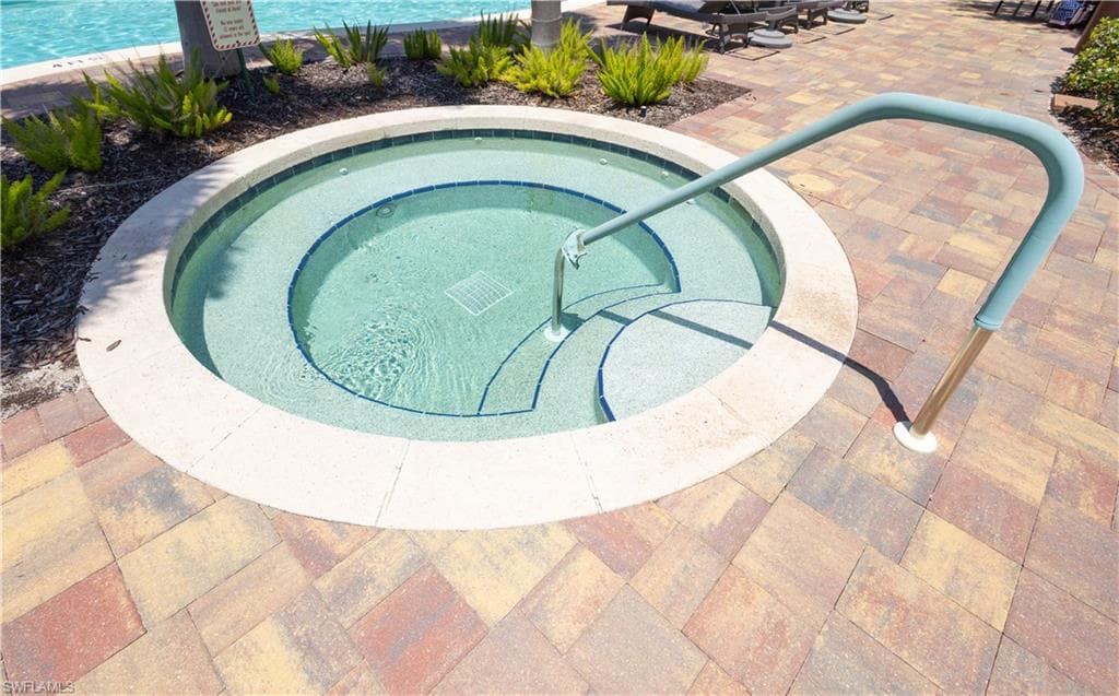 8930 Colonnades CT E # 612, BONITA SPRINGS FL 34135-31