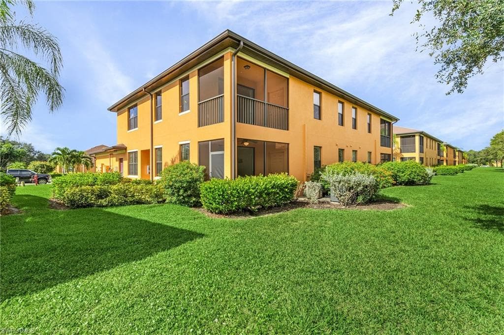 3732 Pino Vista WAY # 2, ESTERO FL 33928-1