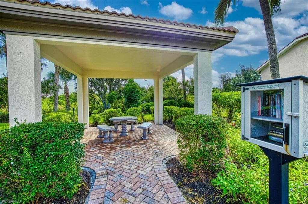 8451 Southwind Bay CIR, FORT MYERS FL 33908-45