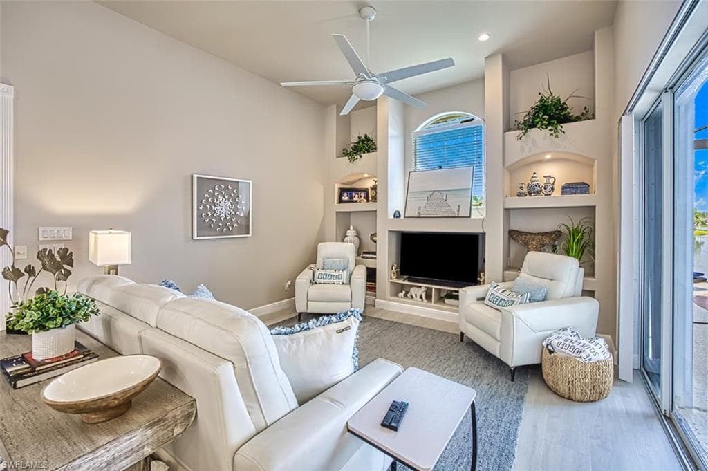 8451 Southwind Bay CIR, FORT MYERS FL 33908-15