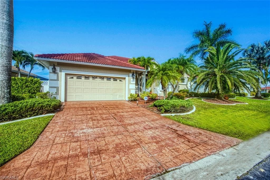 8451 Southwind Bay CIR, FORT MYERS FL 33908-44