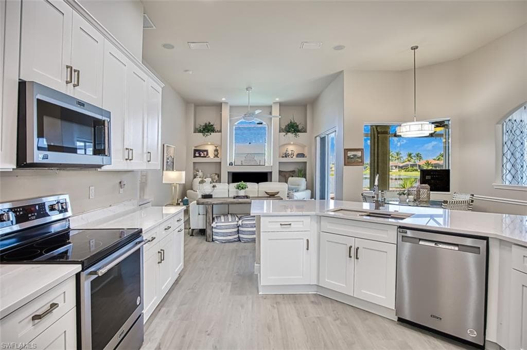 8451 Southwind Bay CIR, FORT MYERS FL 33908-20