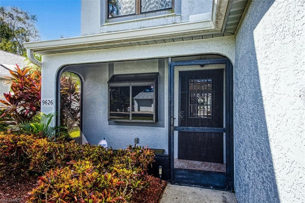 9626 Windsor Club CIR, FORT MYERS FL 33905-6