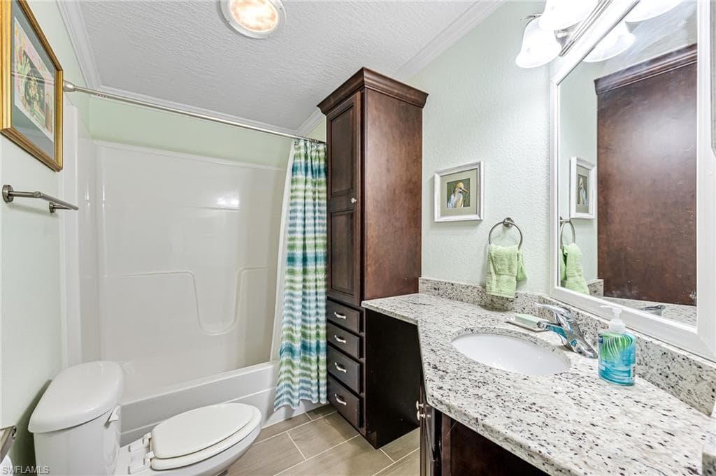 153 Rookery RD, NAPLES FL 34114-21