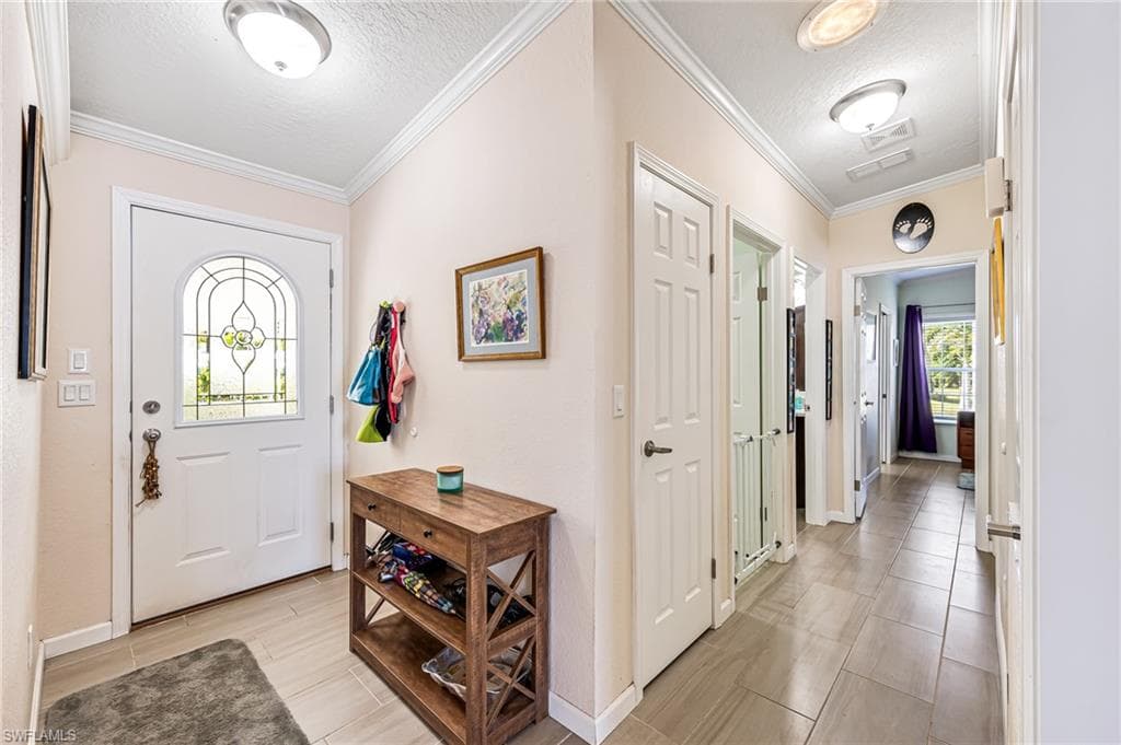 153 Rookery RD, NAPLES FL 34114-4