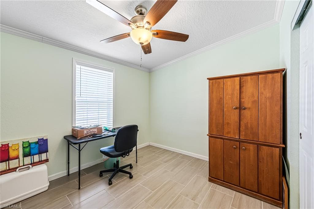 153 Rookery RD, NAPLES FL 34114-20