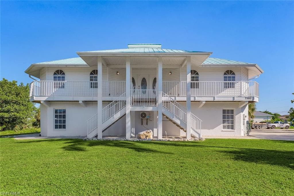 7380 Barrancas AVE, BOKEELIA FL 33922-6