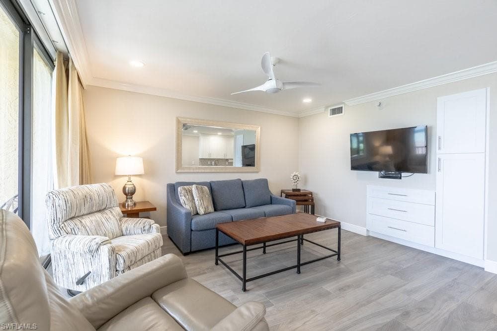 10 Tampa PL 203-9