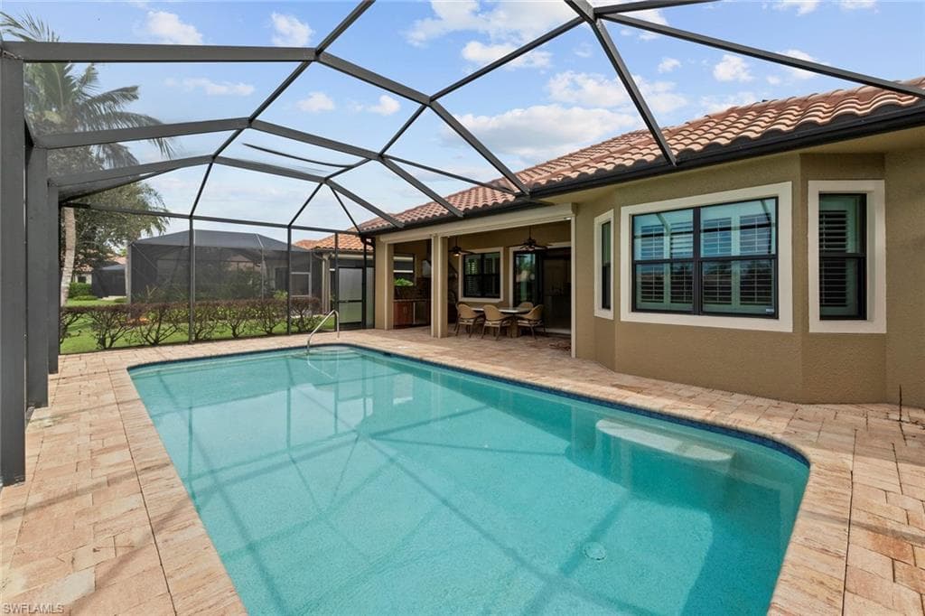 9208 Isla Bella CIR, BONITA SPRINGS FL 34135-35