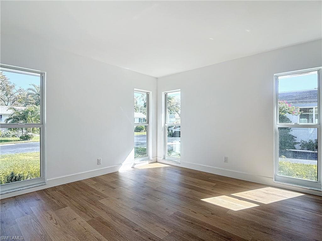 375 CARNABY CT # 54, NAPLES FL 34112-29