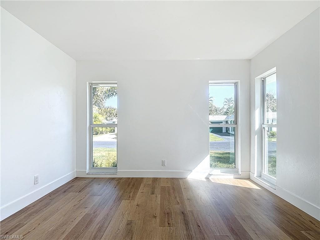 375 CARNABY CT # 54, NAPLES FL 34112-28