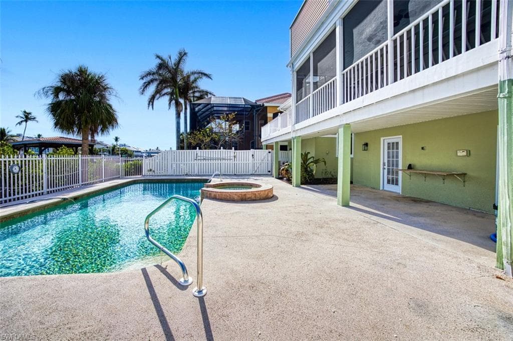 18141 Old Pelican Bay DR, FORT MYERS BEACH FL 33931-45
