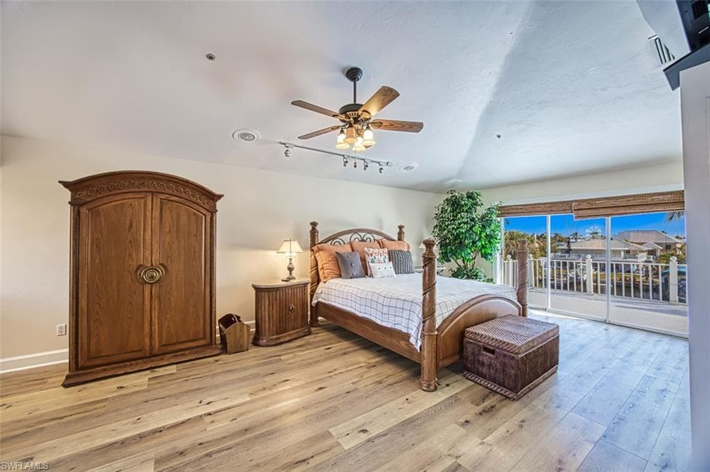 18141 Old Pelican Bay DR, FORT MYERS BEACH FL 33931-27