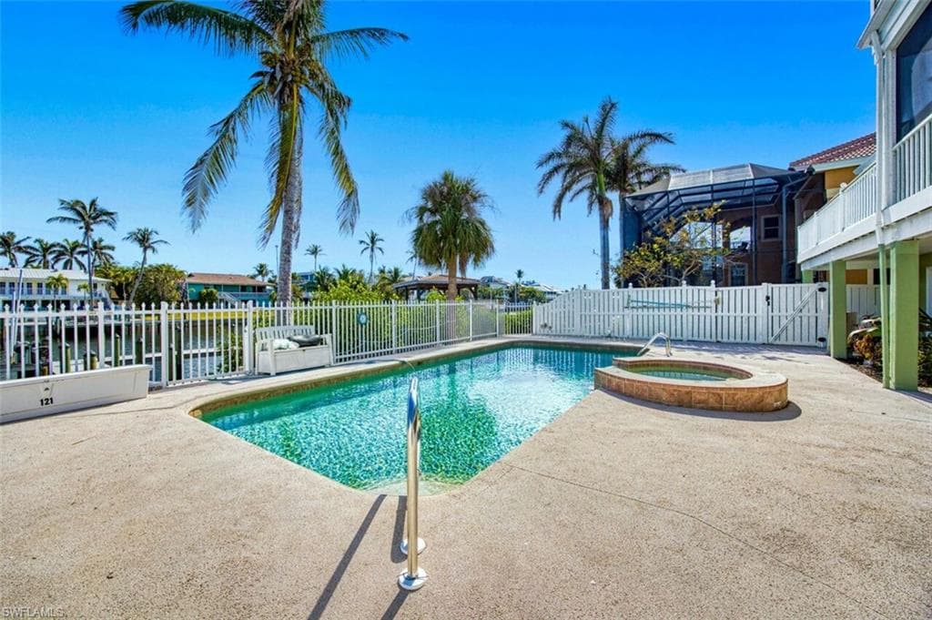 18141 Old Pelican Bay DR, FORT MYERS BEACH FL 33931-44