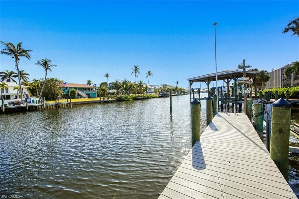 18141 Old Pelican Bay DR, FORT MYERS BEACH FL 33931-47