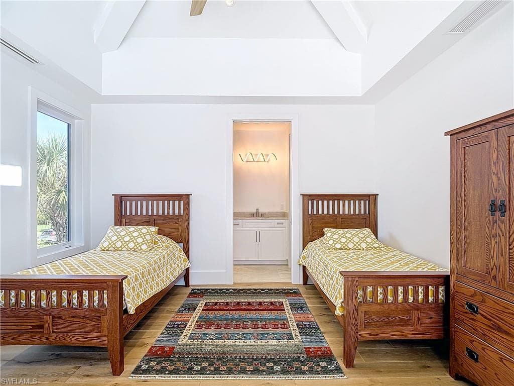 9345 Dimmick DR, SANIBEL FL 33957-31