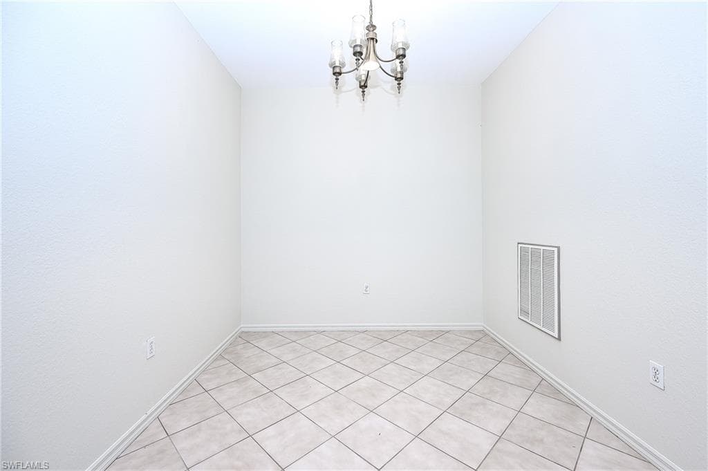 7670 Meadow Lakes DR # 1501, NAPLES FL 34104-11