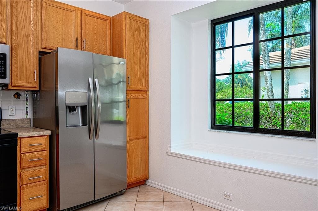 7670 Meadow Lakes DR # 1501, NAPLES FL 34104-6