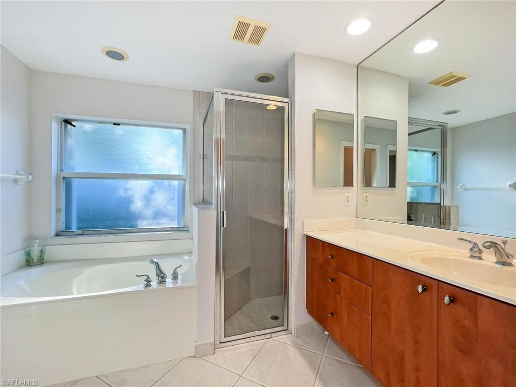 20013 Serene Meadow LN-18