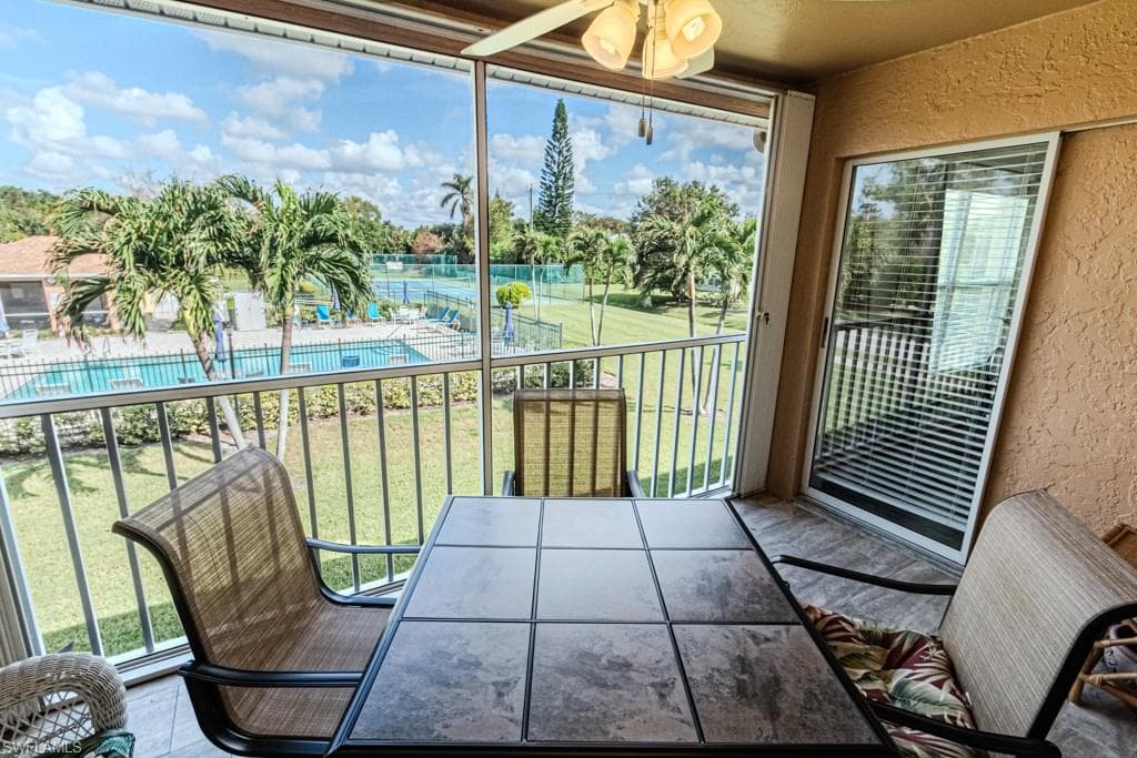 1850 W Crown Pointe BLVD # 202, NAPLES FL 34112-35
