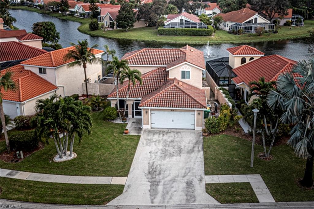 212 Sabal Lake DR, NAPLES FL 34104-43