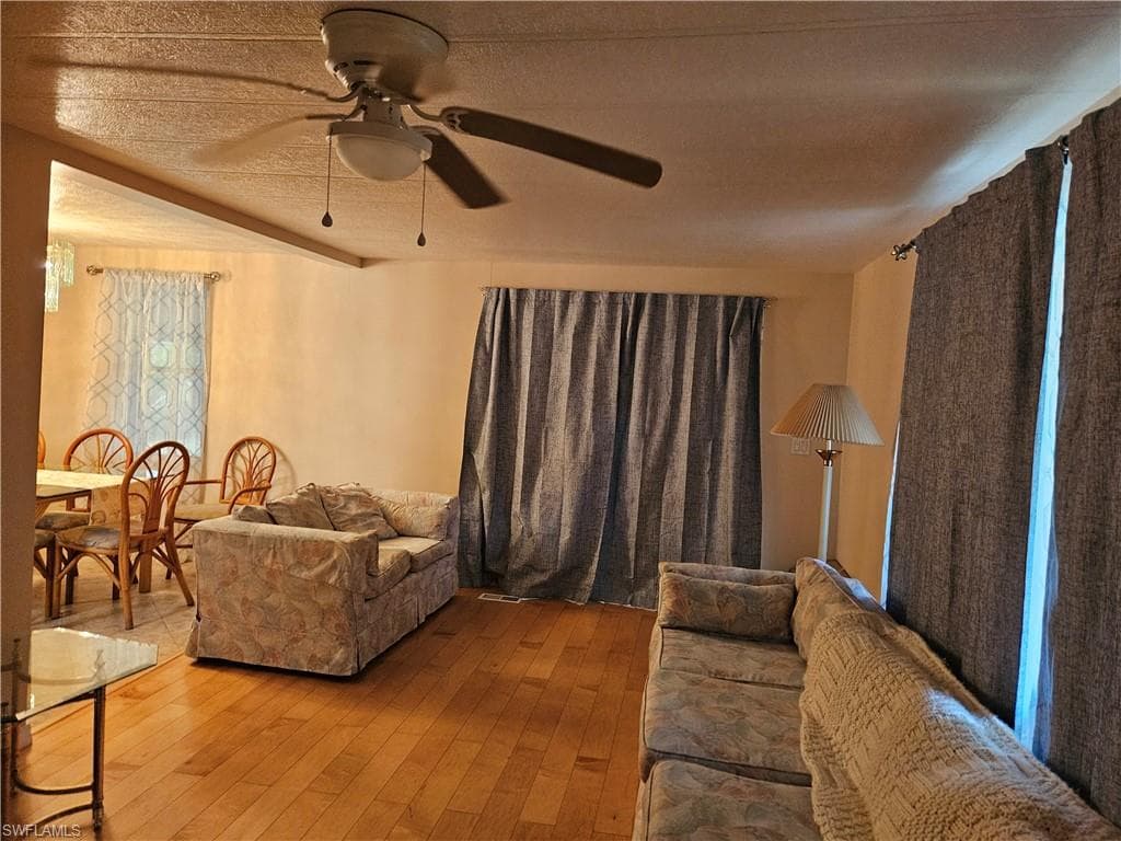 859 Manatee RD, NAPLES FL 34114-16