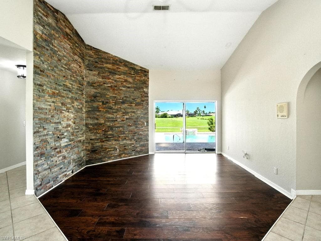 11802 Royal Tee CT, CAPE CORAL FL 33991-5