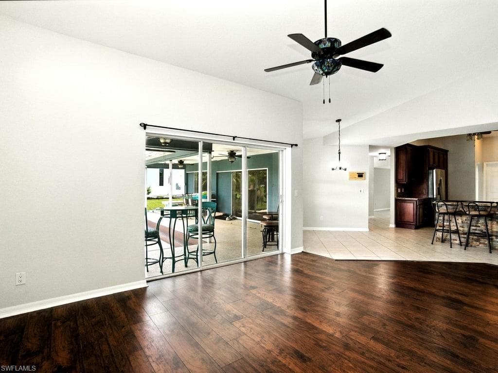 11802 Royal Tee CT, CAPE CORAL FL 33991-19