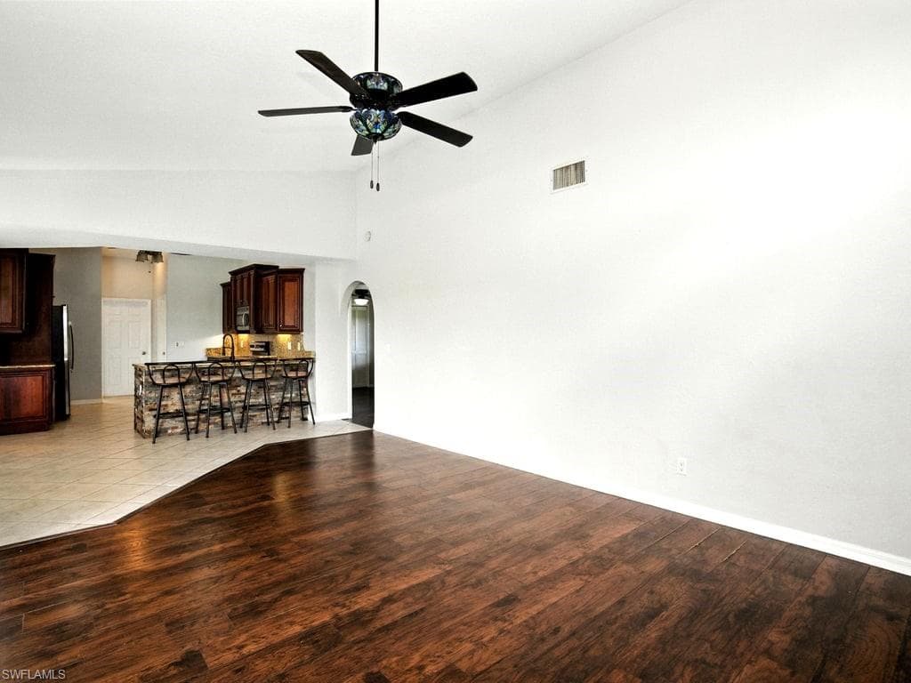 11802 Royal Tee CT, CAPE CORAL FL 33991-18